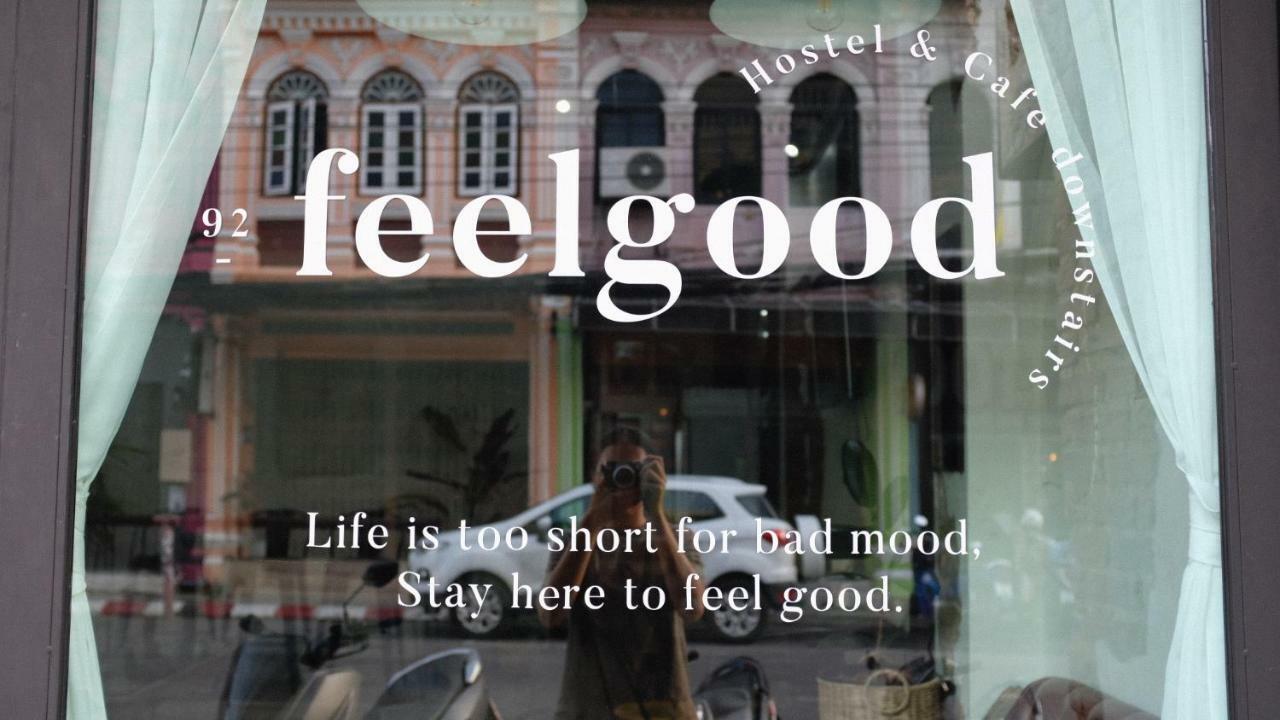 Feel Good Hostel Phuket Bagian luar foto